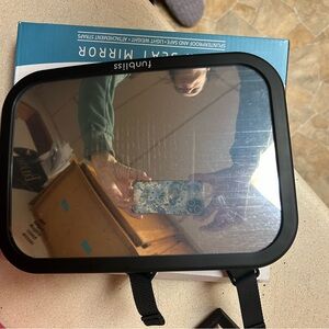 Funt bliss Kids Black Backseat Mirror for Rear-Facing Infants